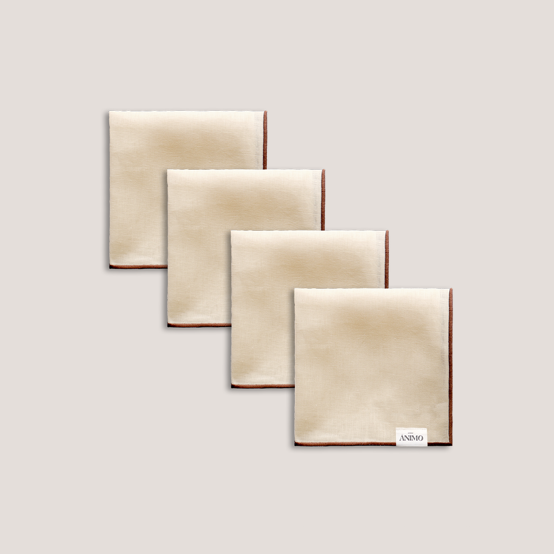 Napkins for four in beige