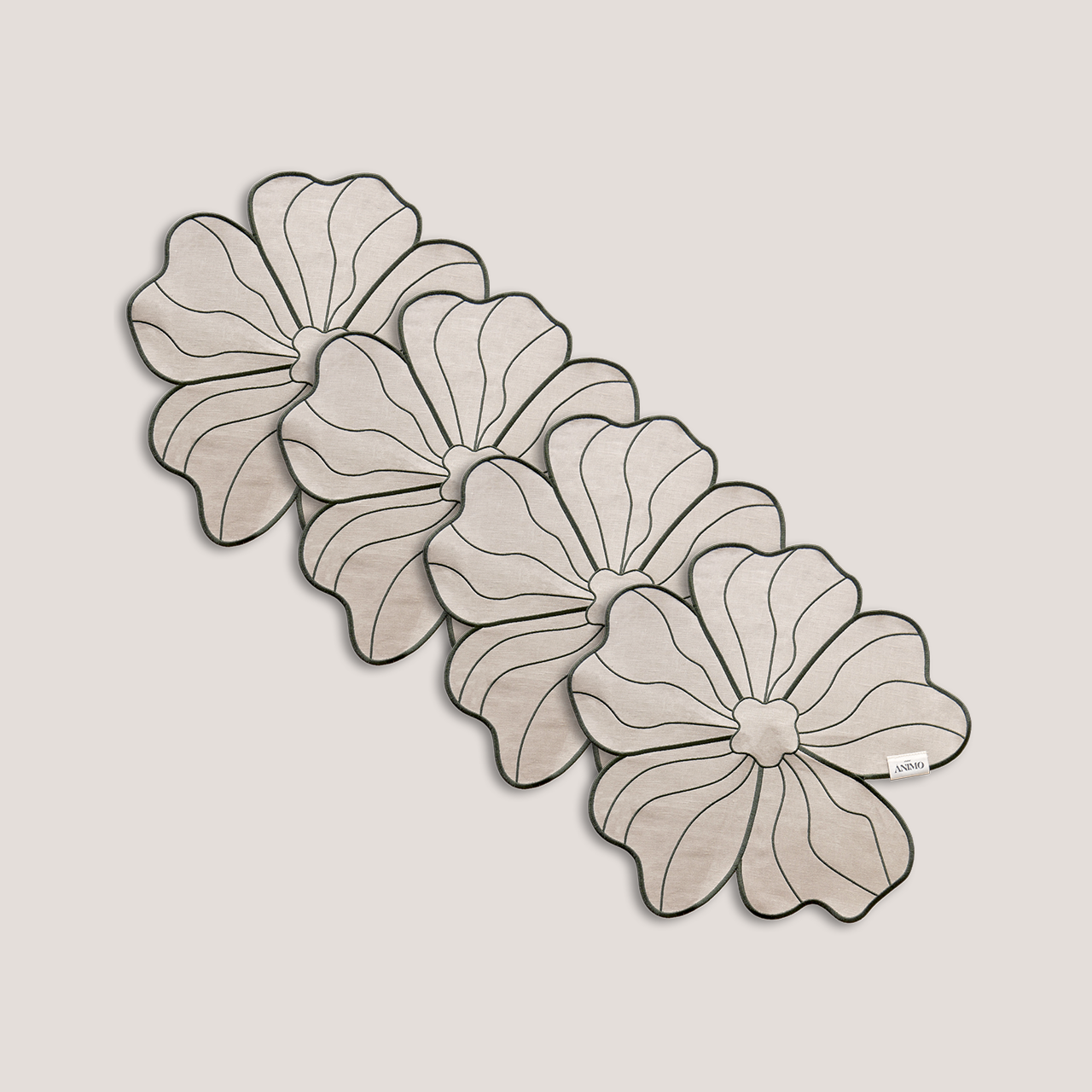 Placemat bloom for four in sage