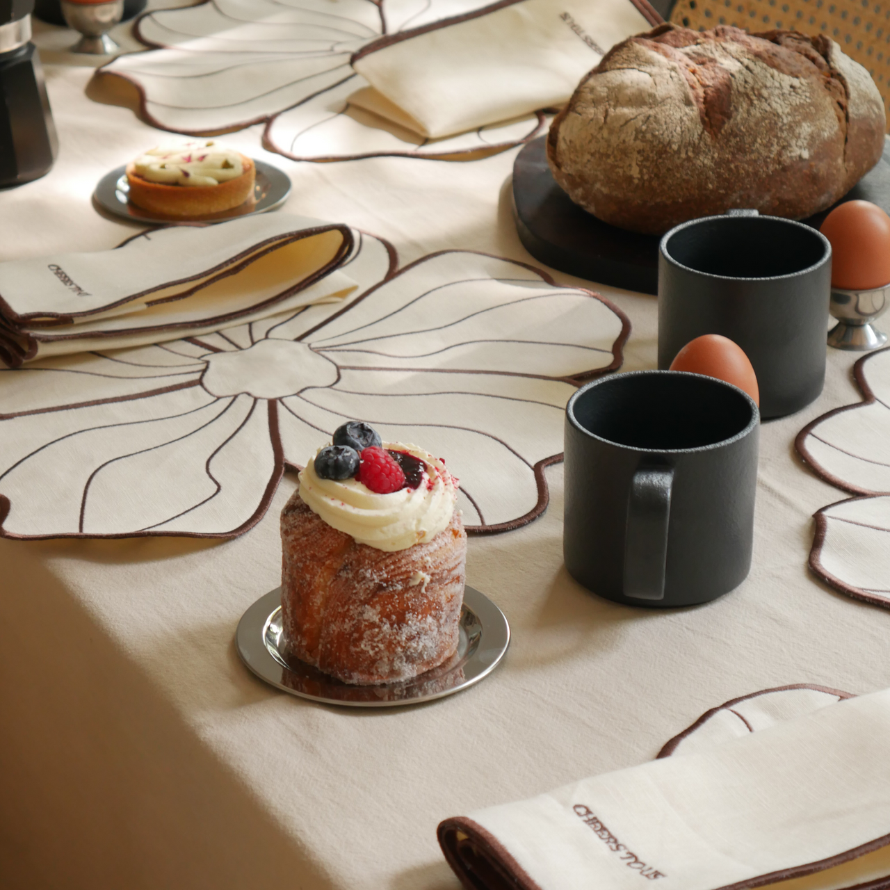 Bundle for four in beige